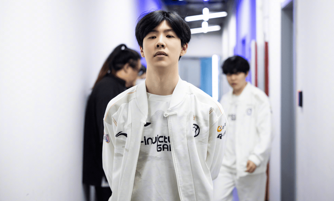 不仅显示出 不仅显示出