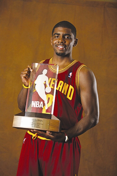 强硬背后的 强硬背后的